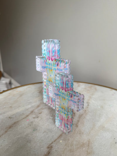 Seconds Sale “Kaleidoscope Scalloped Edge Cross” Acrylic Shelfie